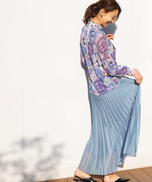 NARACAMICIE（ナラカミーチェ）の「変形プリーツスカート（スカート・レディース・ベージュ/ブルー・MEDIUM）」の3枚目の写真