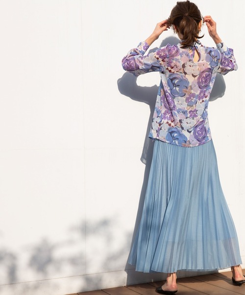 NARACAMICIE（ナラカミーチェ）の「変形プリーツスカート（スカート・レディース・ベージュ/ブルー・MEDIUM）」の10枚目の写真