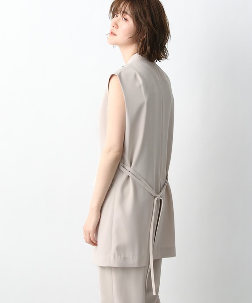 A part by（アパートバイ）の「Po/Vノーカラーベスト　938548（ベスト・レディース・ブラック/アイボリー/グレー系その他5・FREE）」の18枚目の写真