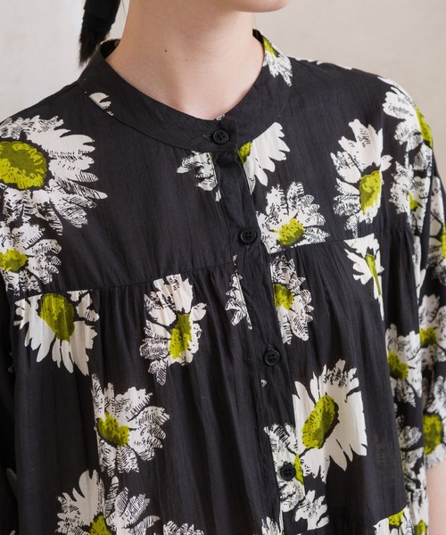 manana suerte(マニャーナスエルテ)の「リゾートワンピース オリジナルプリント(ワンピース・レディース・ブラック/イエロー/マルチ・FREE)」の11枚目の写真