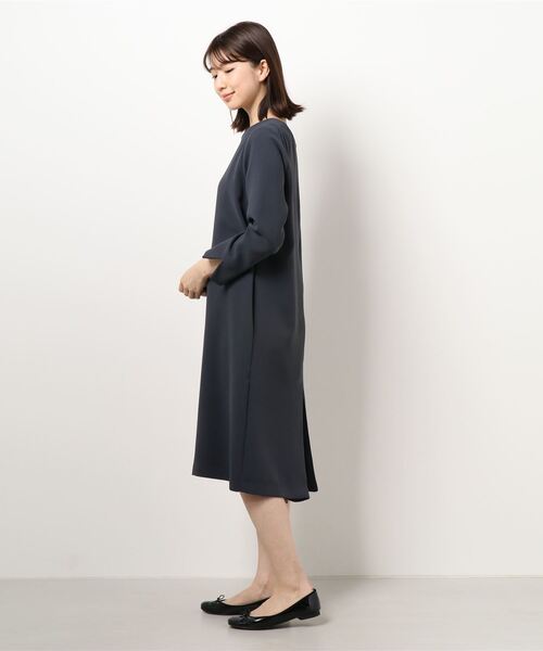 KATHARINE ROSS(キャサリンロス)の「【KATHARINE ROSS】●結婚式 ジョーゼットバックプリーツドレス(ドレス・レディース・アイボリー/ネイビー・MEDIUM)」の4枚目の写真