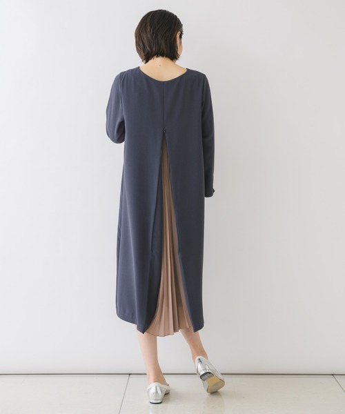 KATHARINE ROSS(キャサリンロス)の「【KATHARINE ROSS】●結婚式 ジョーゼットバックプリーツドレス(ドレス・レディース・アイボリー/ネイビー・MEDIUM)」の8枚目の写真