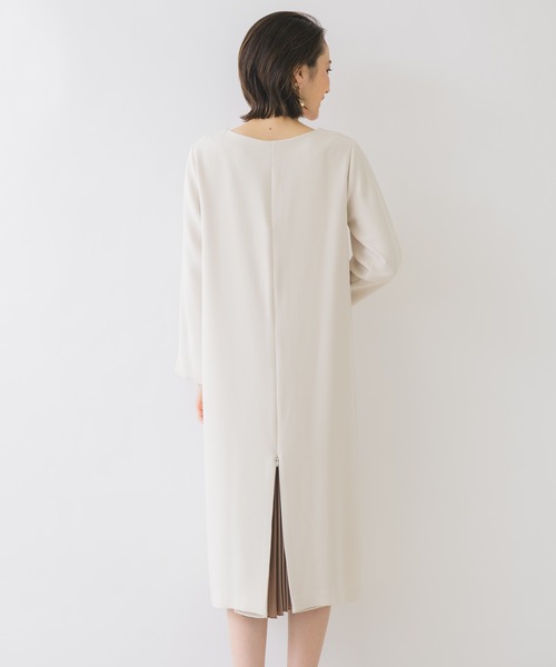 KATHARINE ROSS(キャサリンロス)の「【KATHARINE ROSS】●結婚式 ジョーゼットバックプリーツドレス(ドレス・レディース・アイボリー/ネイビー・MEDIUM)」の17枚目の写真