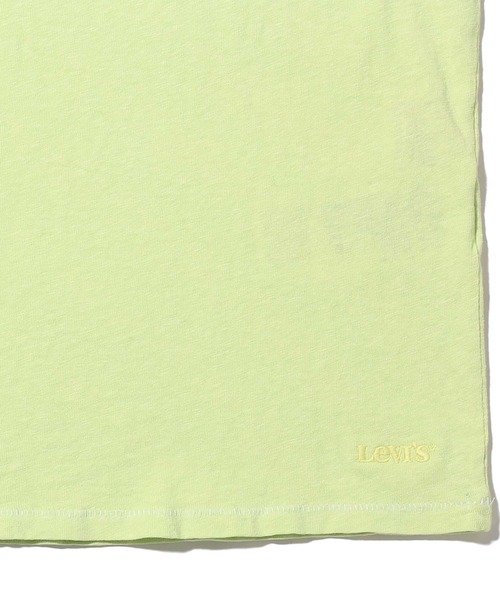 Levi's(リーバイス)の「ARLO GARMENT DYE CREW SHADOW LIME GARME(Tシャツ/カットソー・レディース・グリーン・L/M/S/XS)」の7枚目の写真