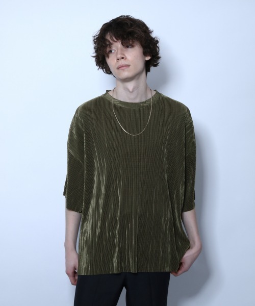 HARE（ハレ）の「プリーツプルオーバー(HARE)（Tシャツ/カットソー・メンズ・ブラック/グリーン/オフホワイト・FREE）」の4枚目の写真
