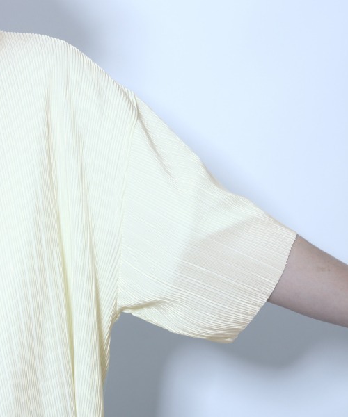 HARE（ハレ）の「プリーツプルオーバー(HARE)（Tシャツ/カットソー・メンズ・ブラック/グリーン/オフホワイト・FREE）」の5枚目の写真