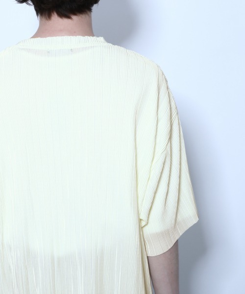 HARE（ハレ）の「プリーツプルオーバー(HARE)（Tシャツ/カットソー・メンズ・ブラック/グリーン/オフホワイト・FREE）」の7枚目の写真