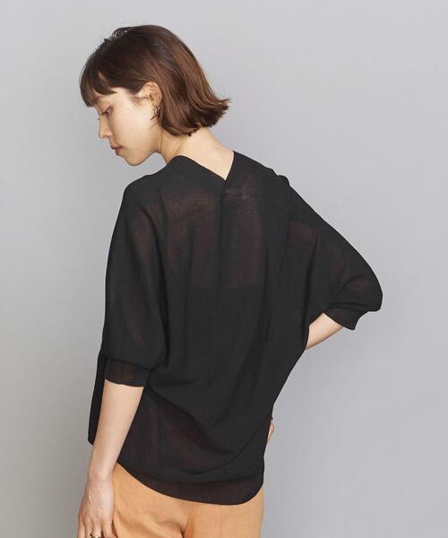 BEAUTY&YOUTH UNITED ARROWS（ビューティーアンドユースユナイテッドアローズ）の「BY ホールガーメント バックボリュームVネック6分袖ニット -ウォッシャブル-（ニット/セーター・レディース・ブラック/オフホワイト/ケリー・FREE）」の2枚目の写真