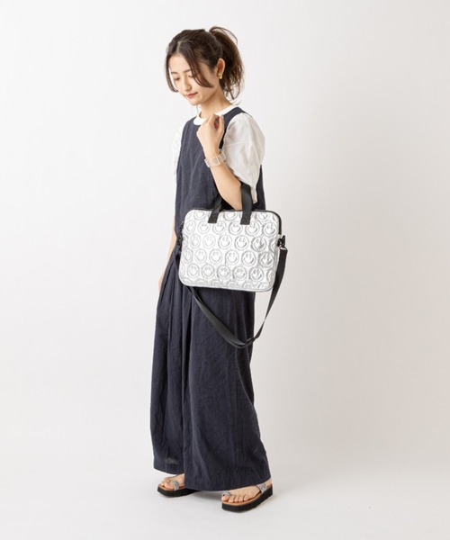 Actually（アクチュアリー）の「スマイルキルティング PCバッグ パソコンケース（PC・タブレットケース・レディース・ブラック/シルバー/カーキ・フリー）」の19枚目の写真