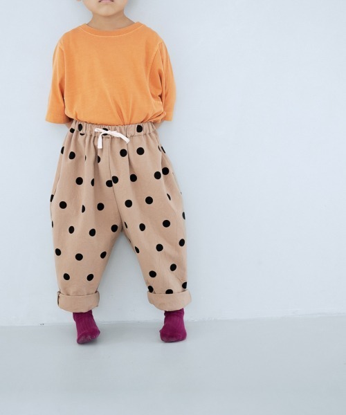LOWRYS FARM（ローリーズファーム）の「コットンプリントテーパードパンツ　953596（その他パンツ・キッズ・ベージュ/パープル/グレー/グリーン・110cm/120cm/130cm）」の3枚目の写真