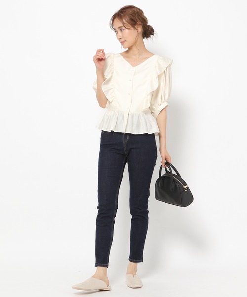 mysty woman（ミスティウーマン）の「Vスリットフラットミュール 954787（サンダル・レディース・ブラック/アイボリー/アニマル・M/L）」の6枚目の写真