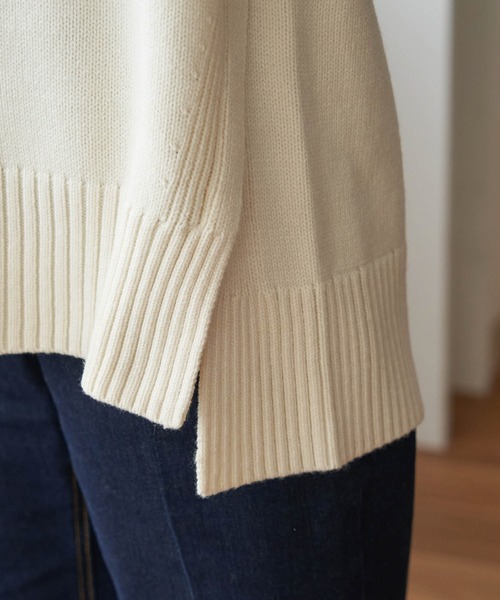 ROPE' PICNIC（ロペピクニック）の「【WEB限定カラー:ブラウン,ピンク】サイドスリットクルーネックニット（ニット/セーター・レディース・ライトグレー/パープル/ブラウン/イエロー/グリーン/キナリ/ブラウン系その他2/ピンク系その他2・38）」の13枚目の写真