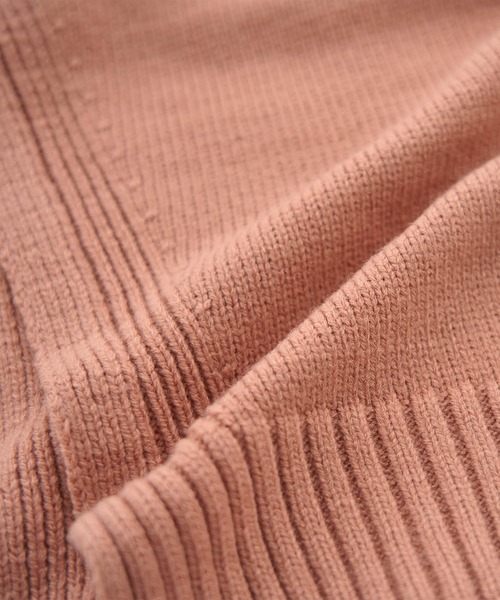 ROPE' PICNIC（ロペピクニック）の「【WEB限定カラー:ブラウン,ピンク】サイドスリットクルーネックニット（ニット/セーター・レディース・ライトグレー/パープル/ブラウン/イエロー/グリーン/キナリ/ブラウン系その他2/ピンク系その他2・38）」の21枚目の写真