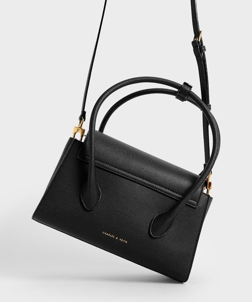 CHARLES & KEITH(チャールズ & キース)の「ダブルハンドルプッシュロック バッグ / Double Handle Push-Lock Bag(ハンドバッグ・レディース・ブラック/クリーム/マスタード・M)」の19枚目の写真