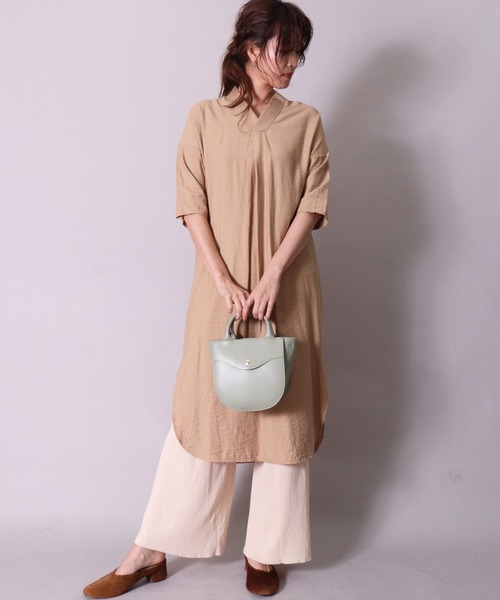 Legato Largo(レガートラルゴ)の「(EL)【Legato Largo】【かるいかばん】2WAY ハンド & ミニ ショルダーバッグ(ショルダーバッグ・レディース・ブラック/レッド/アイボリー/ミント/キャメル/グレイッシュベージュ・ONE SIZE)」の9枚目の写真