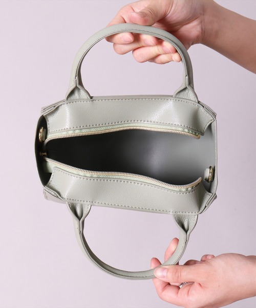 Legato Largo(レガートラルゴ)の「(EL)【Legato Largo】【かるいかばん】2WAY ハンド & ミニ ショルダーバッグ(ショルダーバッグ・レディース・ブラック/レッド/アイボリー/ミント/キャメル/グレイッシュベージュ・ONE SIZE)」の18枚目の写真