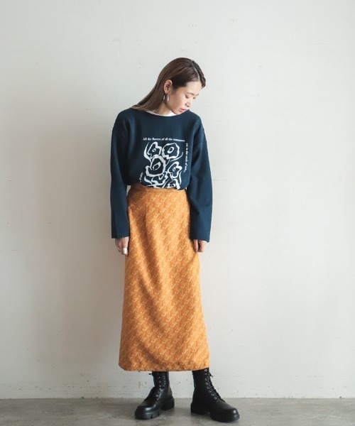 FIL DE FER(フィルデフェール)の「ビッグフラワーPT ボートネックカットソー(Tシャツ/カットソー・レディース・ホワイト/ベージュ/ネイビー/キナリ・FREE)」の6枚目の写真