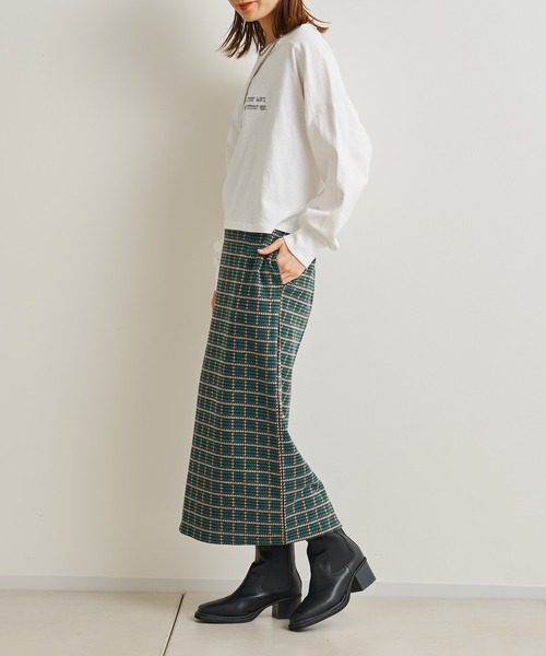 prose verse（プロズヴェール）の「チェーン刺繍ロゴショート丈プルオーバー（Tシャツ/カットソー・レディース・チャコールグレー/ホワイト・FREE）」の8枚目の写真