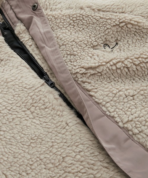 Mark Gonzales(マーク・ゴンザレス)の「Mark Gonzales/マークゴンザレス 別注 ビッグシルエット スタンドネック サテン配色 フリースボアブルゾン EMMA CLOTHES(ブルゾン・メンズ・ブラック/オリーブ/ナチュラル/ベージュ系その他・M/L)」の16枚目の写真