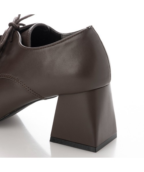 Realta（レアルタ）の「Realta(レアルタ) オブリークトゥレースアップシューズ パンプス（パンプス・レディース・ブラック/ダークブラウン・M/LL/S/L）」の11枚目の写真