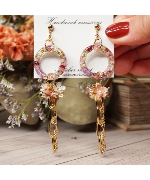 tone（トーン）の「【Ateliermimi】[ピアス]Flower hoops and metal charms(MA)（ピアス（両耳用）・レディース・ゴールド・FREE）」の5枚目の写真