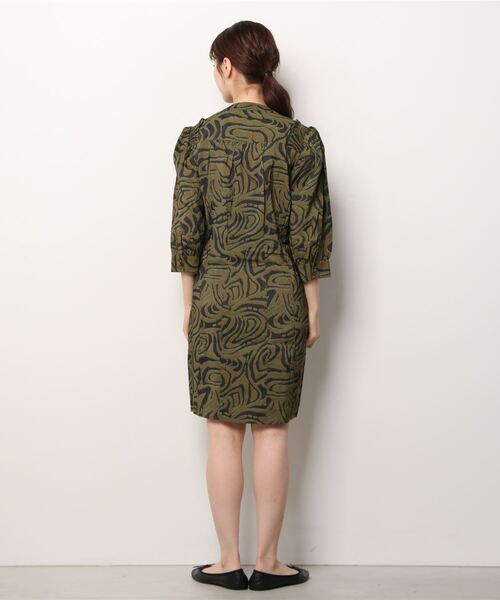 MAISON SCOTCH（メゾンスコッチ）の「グラフィックプリントワンピース【164158】（ワンピース・レディース・グリーン系その他・X-SMALL/SMALL）」の6枚目の写真