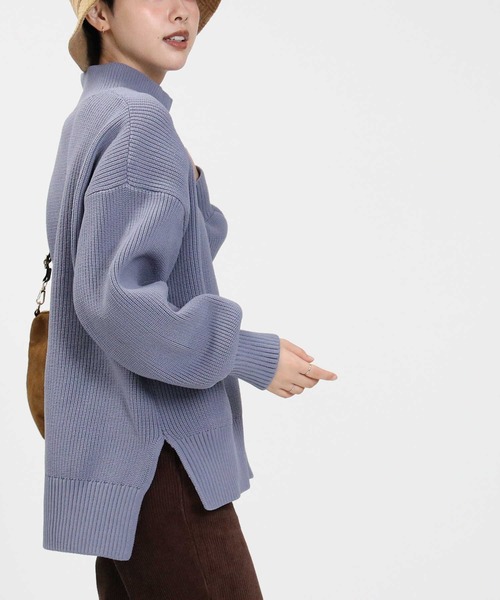 HONEYSUCKLE ROSE（ハニーサックルローズ）の「【HONEYSUCKLE ROSE】洗える軽ふわタートルニット（ニット/セーター・レディース・オフホワイト/サックスブルー/ブラック・S/M/L）」の12枚目の写真