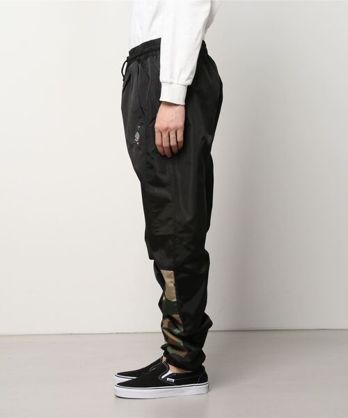 staple（ステイプル）の「【STAPLE】ペントグリーンポイントトラックパンツ（その他パンツ・メンズ・ブラック・2XL/XL/M/L）」の4枚目の写真