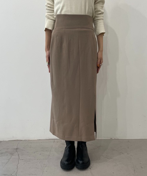 CAPRICIEUX LE'MAGE（カプリシューレマージュ）の「ハイウエストスリットナロースカート（スカート・レディース・ブラック/ブルー/モカ/オレンジ・FREE）」の13枚目の写真