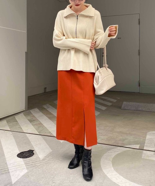 CAPRICIEUX LE'MAGE（カプリシューレマージュ）の「ハイウエストスリットナロースカート（スカート・レディース・ブラック/ブルー/モカ/オレンジ・FREE）」の6枚目の写真