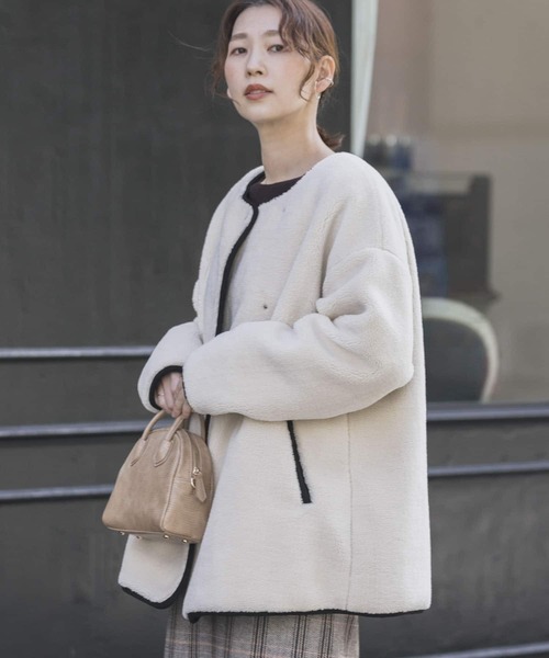 F by ROSSO(エフバイロッソ)の「F by ROSSO リバーシブルボアブルゾン(ブルゾン・レディース・ブラウン/オフホワイト・FREE)」の2枚目の写真