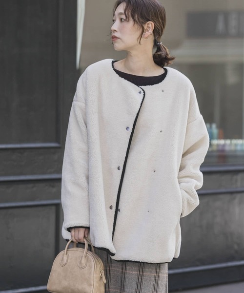 F by ROSSO(エフバイロッソ)の「F by ROSSO リバーシブルボアブルゾン(ブルゾン・レディース・ブラウン/オフホワイト・FREE)」の4枚目の写真