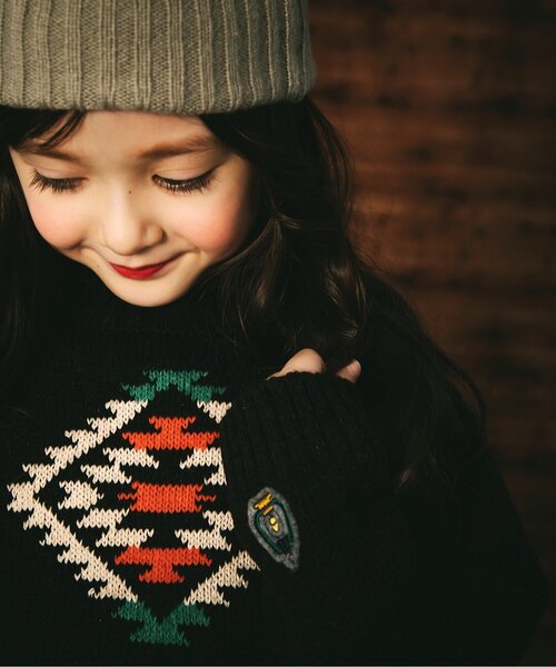 BREEZE（ブリーズ）の「4色2柄ワッペンセーター（ニット/セーター・キッズ・チャコール/マスタード/レッド/キナリ・100/120/140/90）」の10枚目の写真