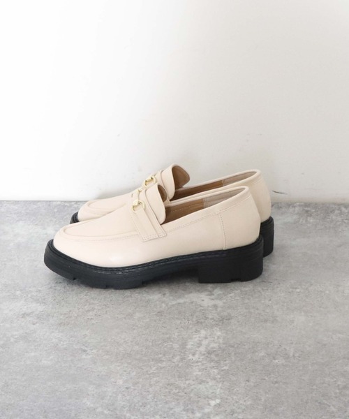 archives(アルシーヴ)の「【入荷禁止】厚底ローファー(ローファー・レディース・ブラック/ベージュ/アイボリー・MEDIUM/LARGE)」の14枚目の写真