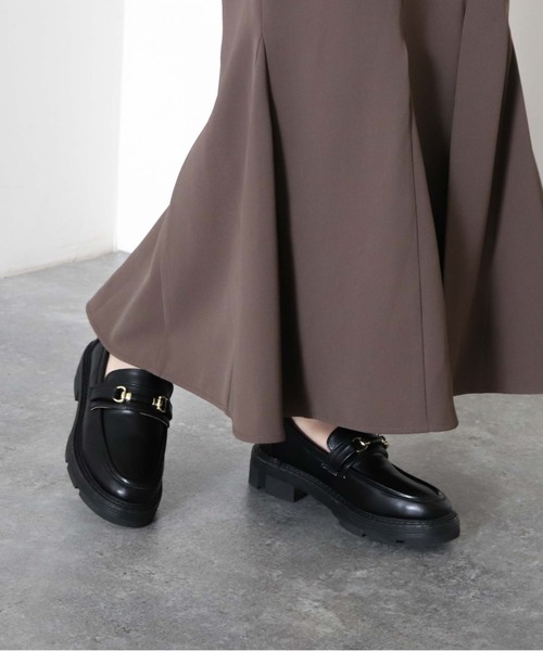 archives(アルシーヴ)の「【入荷禁止】厚底ローファー(ローファー・レディース・ブラック/ベージュ/アイボリー・MEDIUM/LARGE)」の12枚目の写真