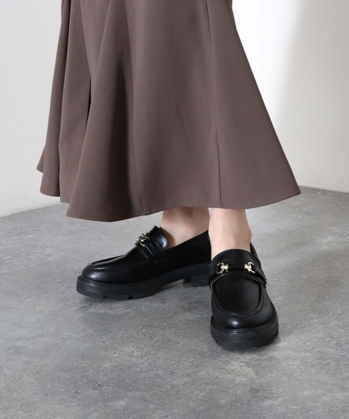 archives(アルシーヴ)の「【入荷禁止】厚底ローファー(ローファー・レディース・ブラック/ベージュ/アイボリー・MEDIUM/LARGE)」の18枚目の写真