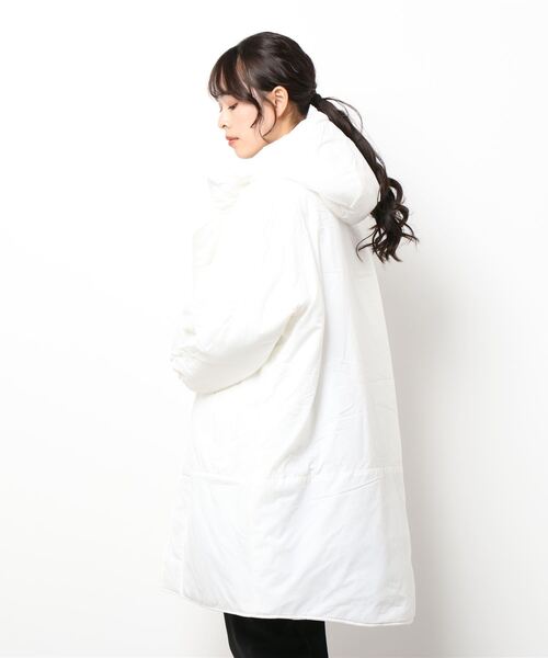 MADEMOISELLE ROPE'（マドモアゼル ロペ）の「【WILD THINGS for MADEMOISELLE】モンスターパーカー（ダウンジャケット/コート・レディース・ホワイト・FREE）」の4枚目の写真