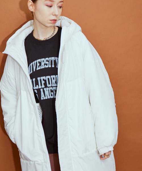 MADEMOISELLE ROPE'（マドモアゼル ロペ）の「【WILD THINGS for MADEMOISELLE】モンスターパーカー（ダウンジャケット/コート・レディース・ホワイト・FREE）」の6枚目の写真