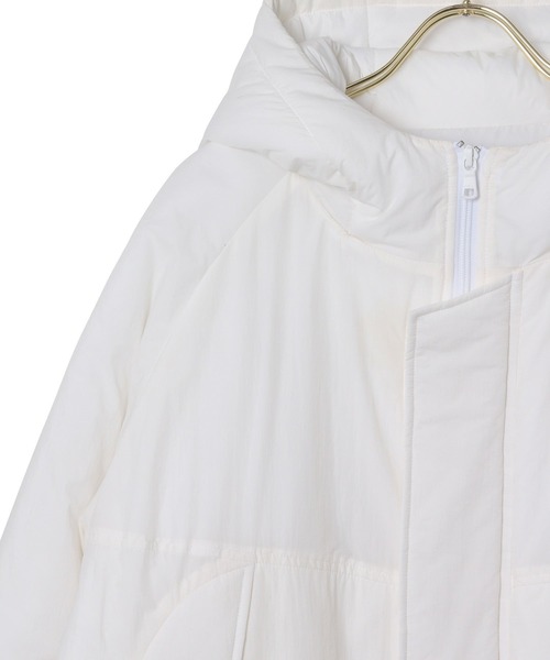 MADEMOISELLE ROPE'（マドモアゼル ロペ）の「【WILD THINGS for MADEMOISELLE】モンスターパーカー（ダウンジャケット/コート・レディース・ホワイト・FREE）」の10枚目の写真