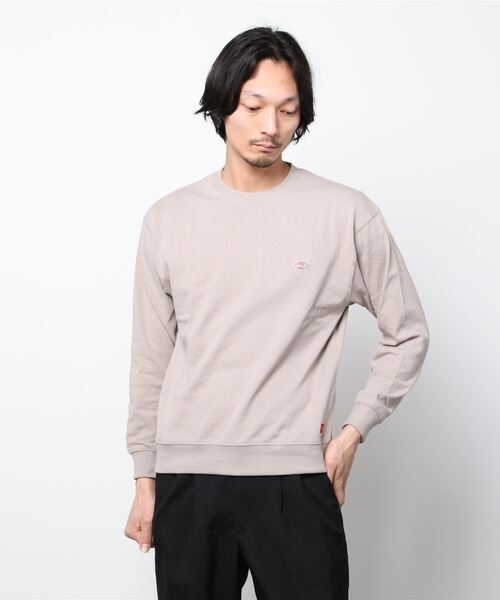 Dickies(ディッキーズ)の「【DICKIES/ディッキーズ】ミニワッペン ワンポイントロゴロンTスウェットトレーナー(スウェット・メンズ・ピンク/ベージュ/ブラック/ホワイト/ブルー・X-LARGE/LARGE/MEDIUM)」の3枚目の写真
