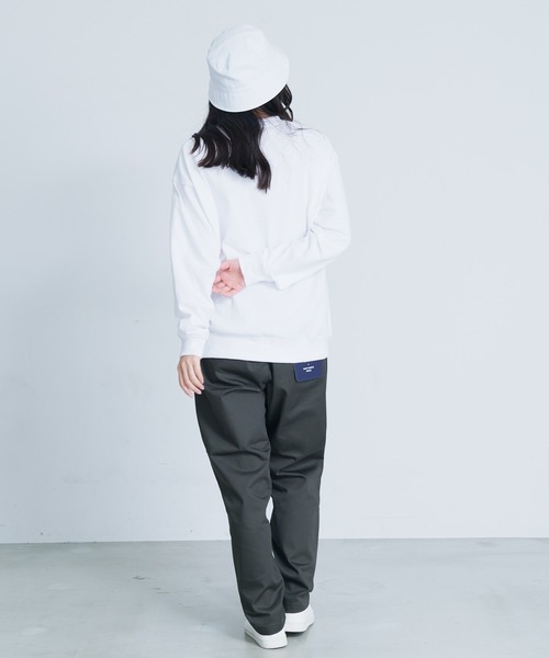 Dickies(ディッキーズ)の「【DICKIES/ディッキーズ】ミニワッペン ワンポイントロゴロンTスウェットトレーナー(スウェット・メンズ・ピンク/ベージュ/ブラック/ホワイト/ブルー・X-LARGE/LARGE/MEDIUM)」の8枚目の写真