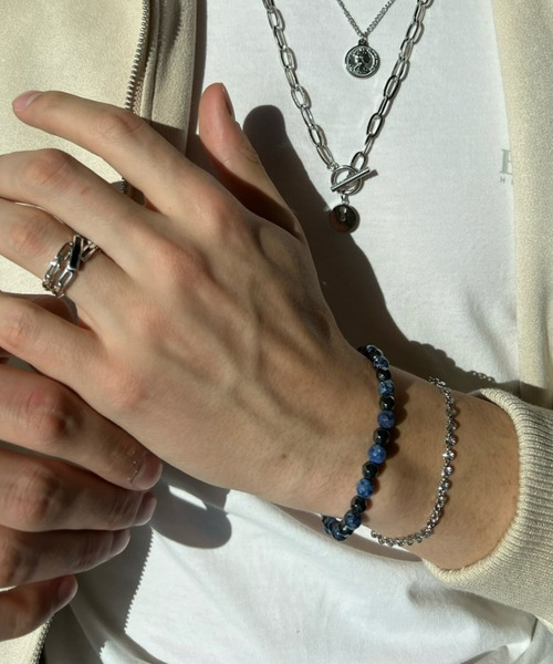 B.R.U(ブル)の「ネイビーストーンブレスレット(ブレスレット・レディース・ネイビー・FREE)」の4枚目の写真