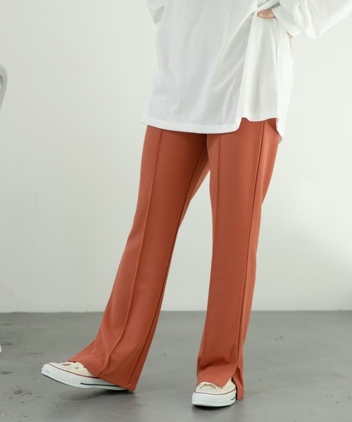 GLOBAL WORK(グローバルワーク)の「大人見えカットフレアパンツ/AND YUA ANY/263869(その他パンツ・キッズ・ブラック/グリーン/アイボリー/ライトイエロー/オレンジ/グリーン系その他6・150cm/160cm)」の7枚目の写真