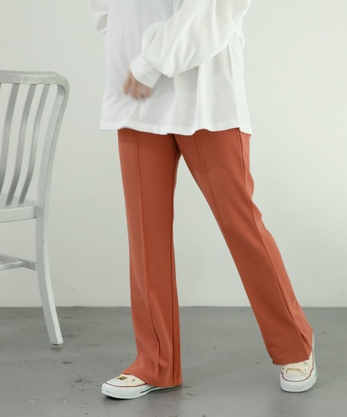 GLOBAL WORK(グローバルワーク)の「大人見えカットフレアパンツ/AND YUA ANY/263869(その他パンツ・キッズ・ブラック/グリーン/アイボリー/ライトイエロー/オレンジ/グリーン系その他6・150cm/160cm)」の8枚目の写真