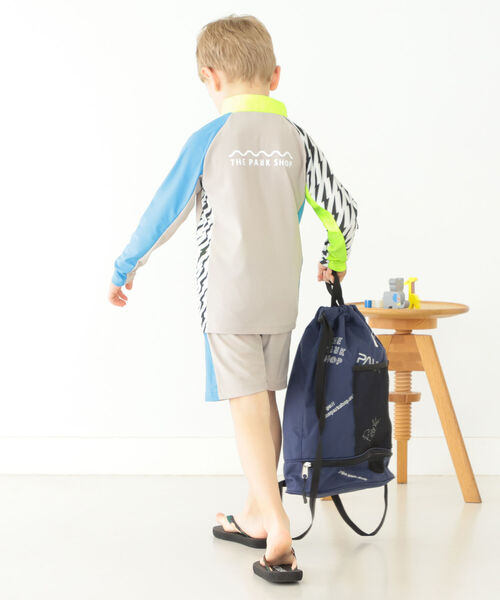 こども ビームス(コドモビームス)の「THE PARK SHOP / Swim Park Knapsack 22(バックパック/リュック・キッズ・ネイビー/カーキ/ブラック・ONE SIZE)」の7枚目の写真