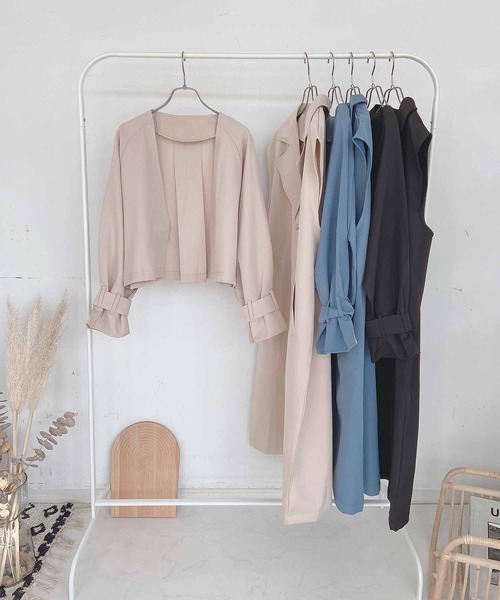 AS KNOW AS plus(アズノゥアズプラス)の「●3WAYレイヤード マルチウェイトレンチコート(トレンチコート・レディース・ブラック/ブルー/ライトベージュ・FREE)」の13枚目の写真