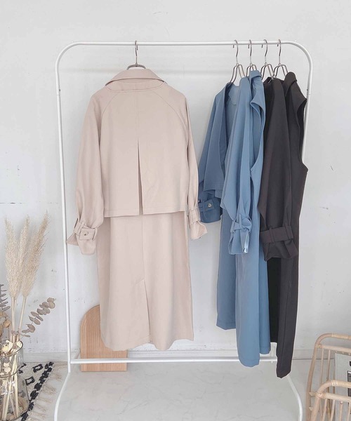 AS KNOW AS plus(アズノゥアズプラス)の「●3WAYレイヤード マルチウェイトレンチコート(トレンチコート・レディース・ブラック/ブルー/ライトベージュ・FREE)」の15枚目の写真