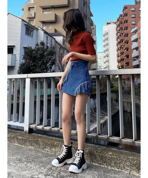 EMODA(エモダ)の「ハイトップタンクスニーカー(スニーカー・レディース・ホワイト/ブラック・SMALL/MEDIUM/LARGE)」の16枚目の写真