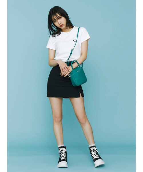 EMODA(エモダ)の「ハイトップタンクスニーカー(スニーカー・レディース・ホワイト/ブラック・SMALL/MEDIUM/LARGE)」の19枚目の写真