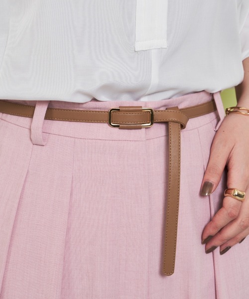 Aunt Marie's（アントマリーズ）の「フェイクレザースリムベルト（ベルト・レディース・ブラウン/ベージュ/ブラック・FREE）」の4枚目の写真